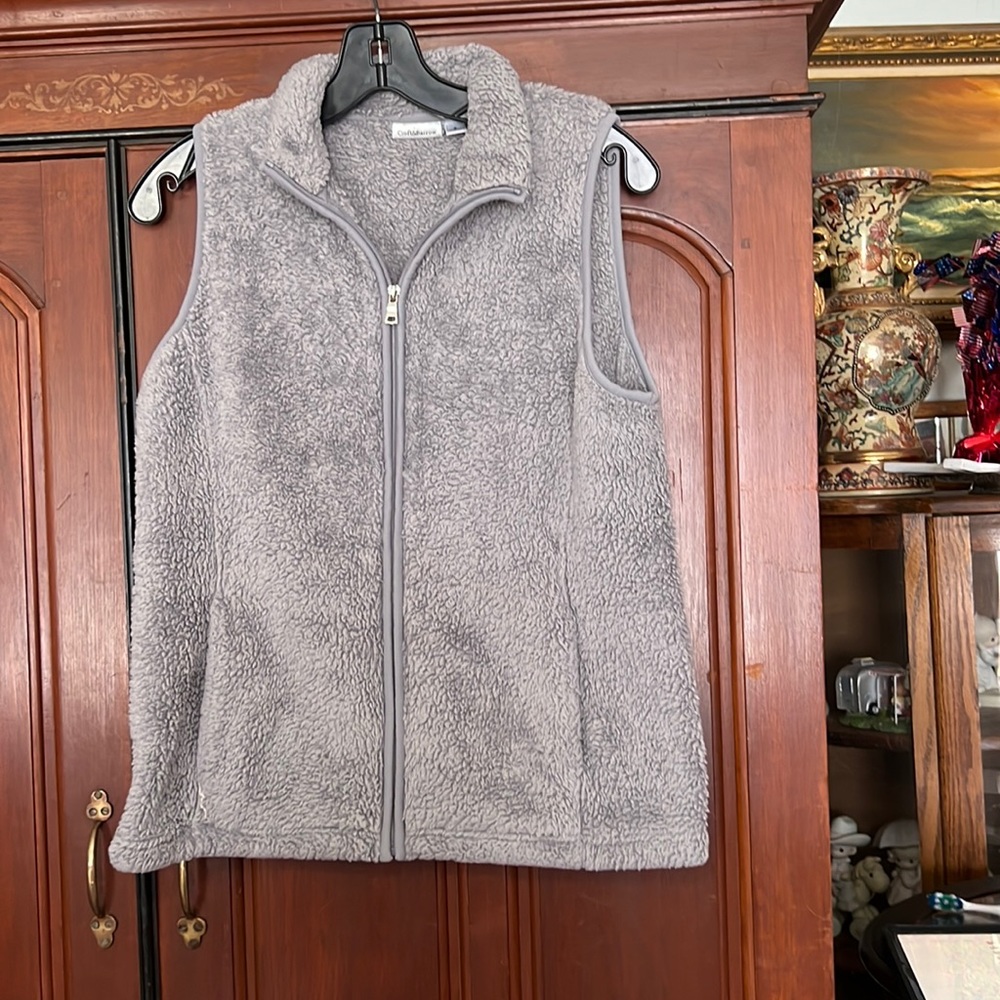 Croft & Barrow Fuzzy Full Zipper Vest Size Small